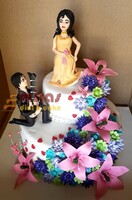 Customized  proposing Engagement Cake