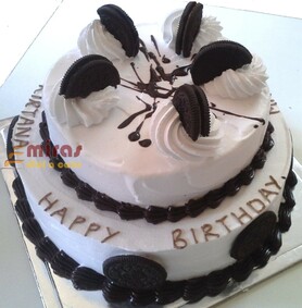 Happy Birthday Oreo Cake