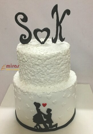 Single Heart Valentines Cake