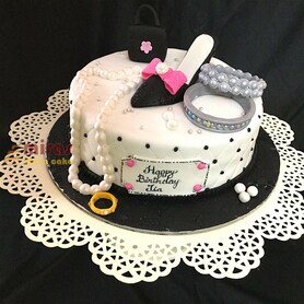 Happy  Girl Shopping Cake