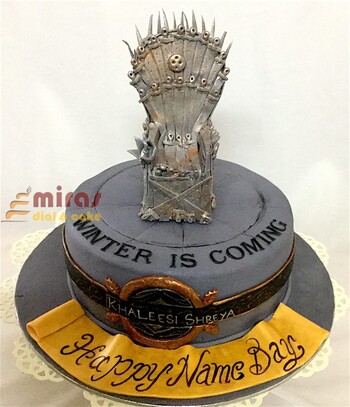 Birthday cake Khaleesi GOT theme