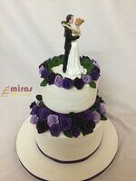 Purple Flowers theme Wedding Cake
