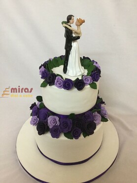 Purple Flowers theme Wedding Cake