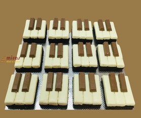 Musical Birthday Piano Keys ( 12 Slices)