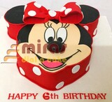 Minnie face cake