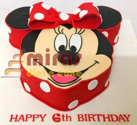 Minnie face cake
