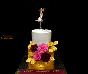 Happy LIfe Wedding Cake