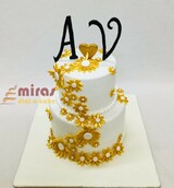Simple White & Gold Wedding Cake