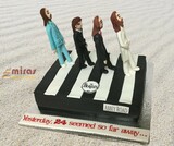 Musical beats Birthday Cake