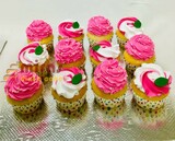 Happy Women's  Day cupcakes