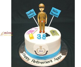 Happy Retirement Cake