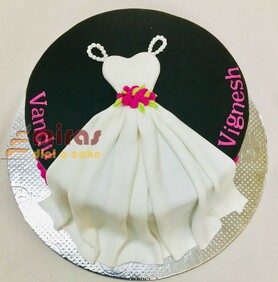 Bride to be Cake