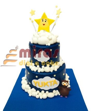 Stars and Clouds Birthday Cake