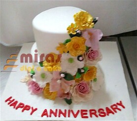 Pretty Floral Anniversary Cake