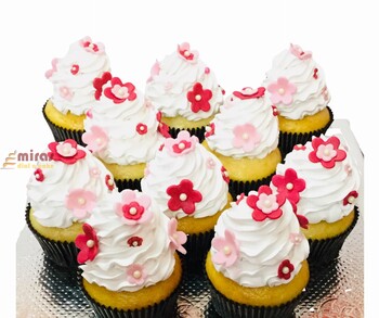 Flowers theme cupcakes (set of 10)