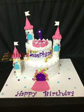 Josephine's Castle Birthday Cake