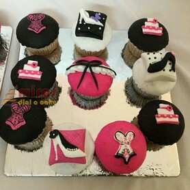 Ladies party cupcakes - Set of 10