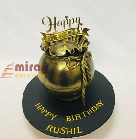 Dark and Gold Pinata Birthday Cake