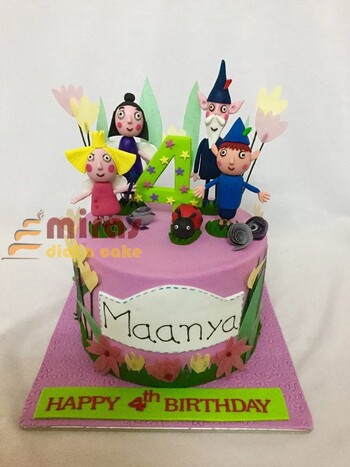 Ben and Holly family Birthday Cake