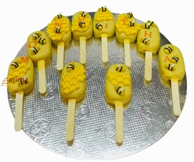 Honey Bee Cakesicles 10 pieces