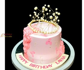 Laaya's Tiara Birthday Cake