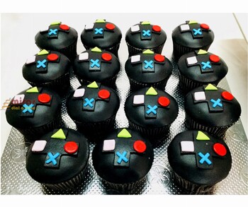 Play Station Cupcakes