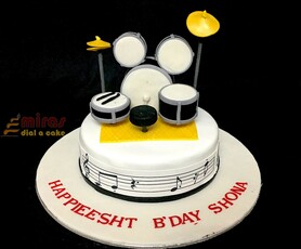 Shona's Drums Cake 1.5 Kg