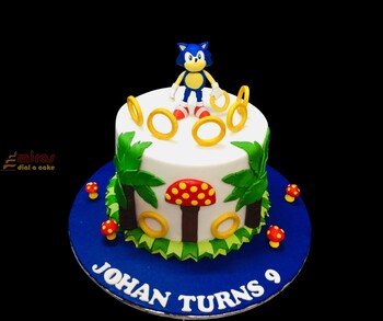 Cute Sonic Birthday Cake